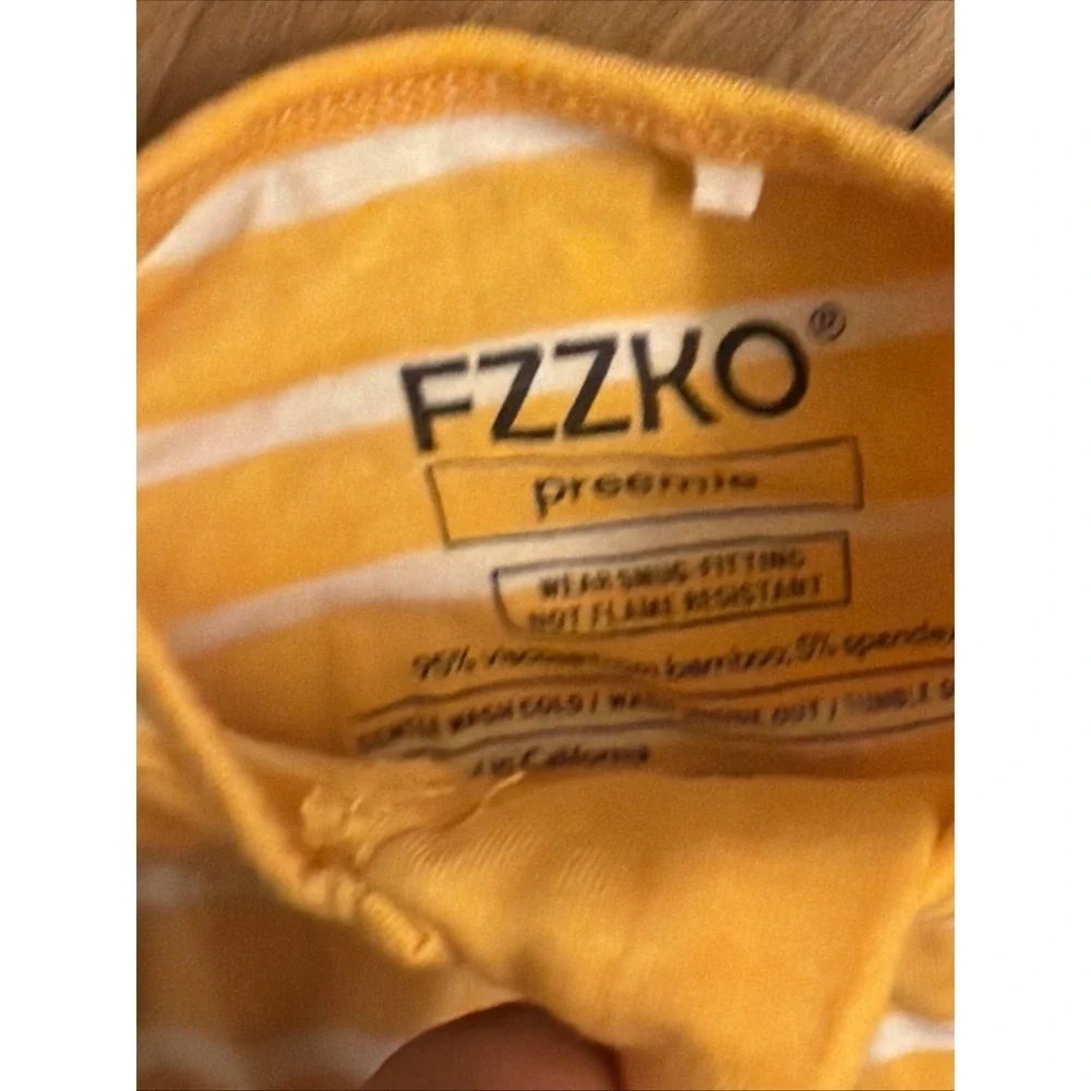 Fzzko Baby Boys Preemie Baby Boys Yellow Soft Bamboo Footed Sleeper Pajamas EUC